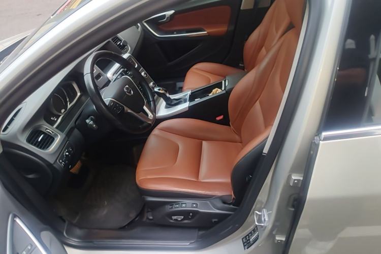 Used Volvo S60 2019 S60L T5 Smart Range Edition Left Front Seat