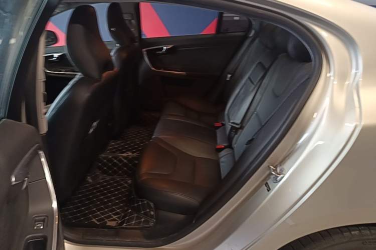 Used Volvo S60 2019 S60L Facelift T5 Intelligent Advanced Edition Left Rear Seat