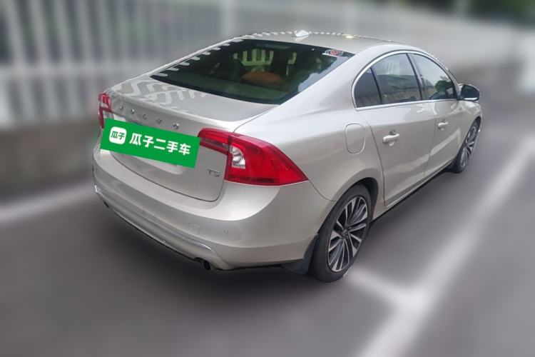 Used Volvo S60 2019 S60L T5 Smart Range Edition Rear Right 45 Deg