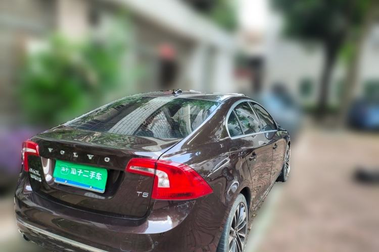 Used Volvo S60 2019 S60L T5 Smart Range Edition Rear Right 45 Deg