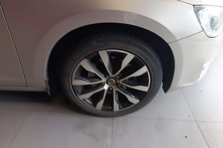 Used Volvo S60 2019 S60L Facelift T5 Intelligent Advanced Edition Right Front Wheel Hub