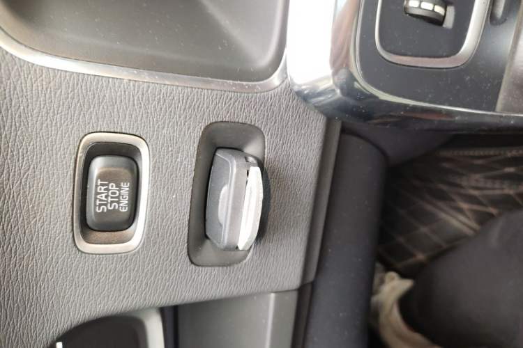 Used Volvo S60 2019 S60L T5 Smart Range Edition Vehicle Key