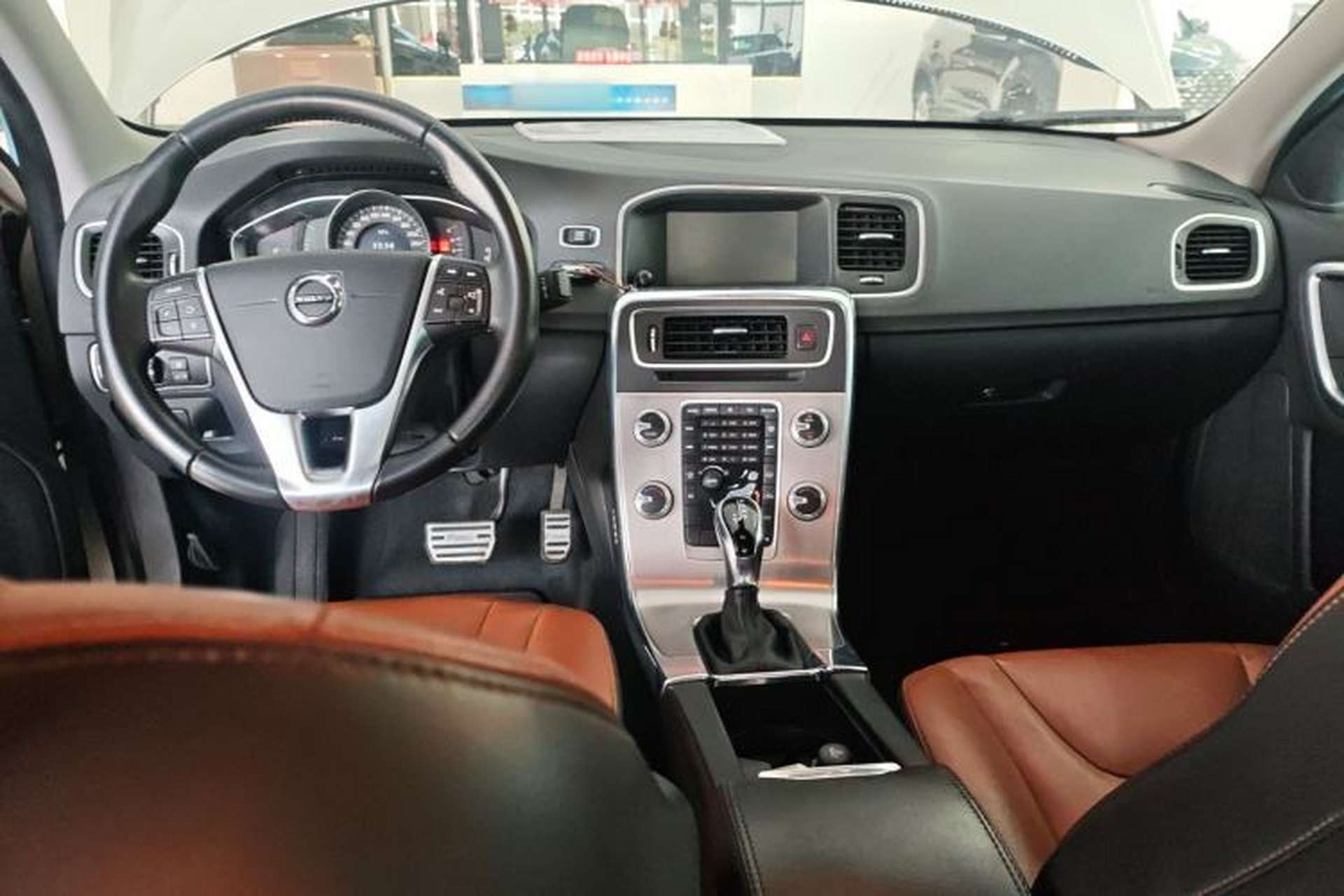 Used Volvo S60 2019 S60L T3 Intelligent Upgrade Edition Center Console