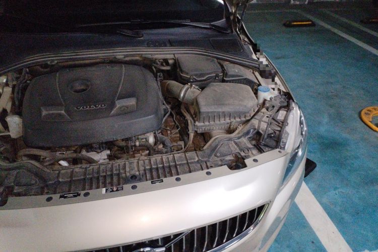 Used Volvo S60 2019 S60L T3 Intelligent Upgrade Edition Engine Bay Left