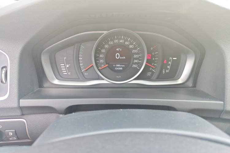 Used Volvo S60 2019 S60L Facelift T5 Intelligent Advanced Edition Odometer Close Up