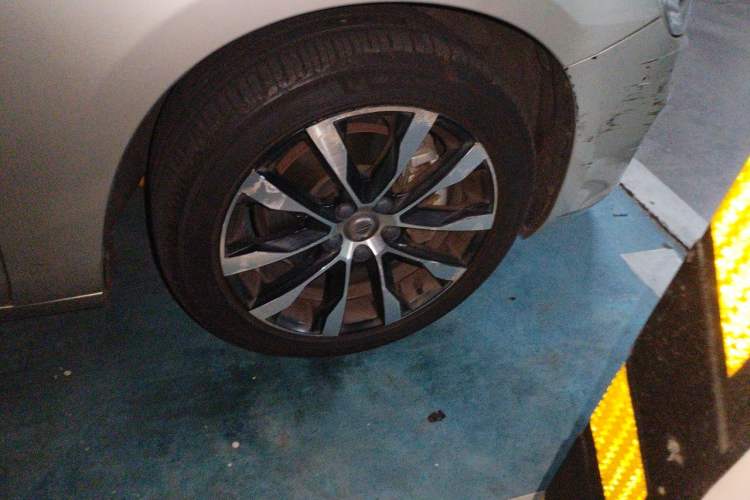 Used Volvo S60 2019 S60L T3 Intelligent Upgrade Edition Right Front Wheel Hub
