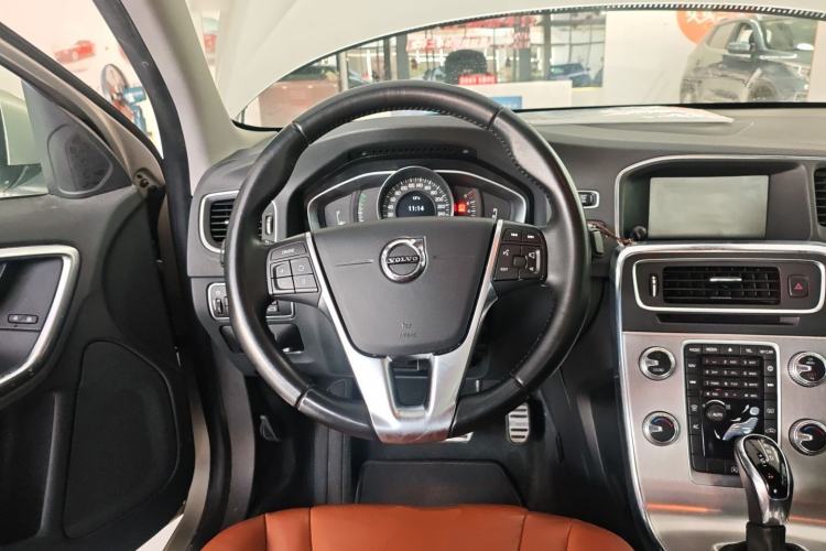 Used Volvo S60 2019 S60L T3 Intelligent Upgrade Edition Steering Wheel