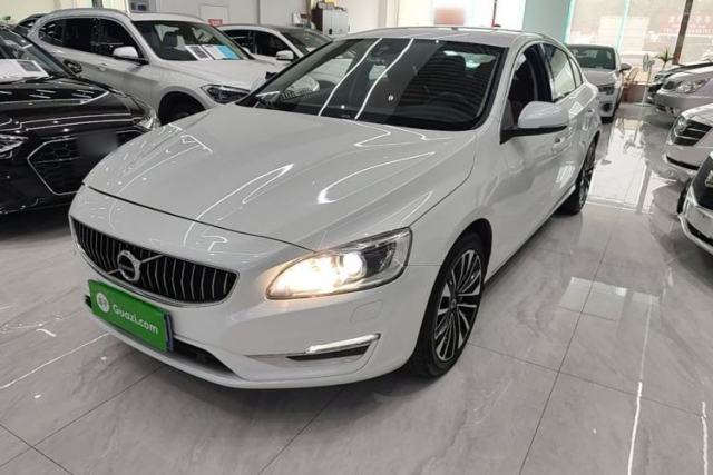 Volvo S60 2019 S60L T5 Smart Range Edition usado