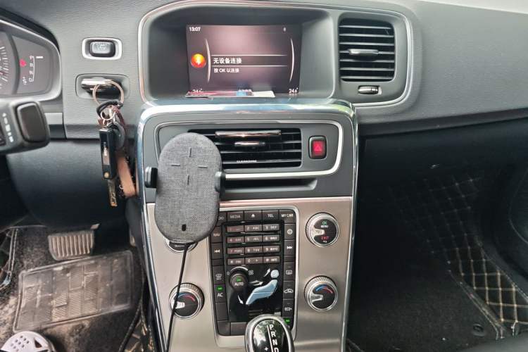 Used Volvo S60 2019 S60L Facelift T5 Intelligent Advanced Edition Audio And AC Panel