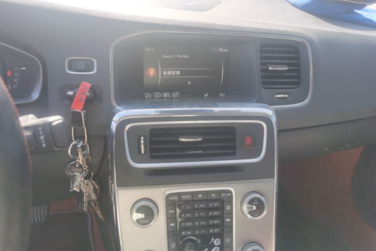Used Volvo S60 2019 S60L Facelift T5 Intelligent Advanced Edition Audio And AC Panel