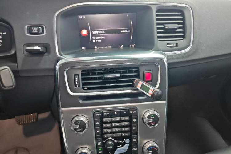 Used Volvo S60 2019 S60L Facelift T5 Intelligent Advanced Edition Audio And AC Panel
