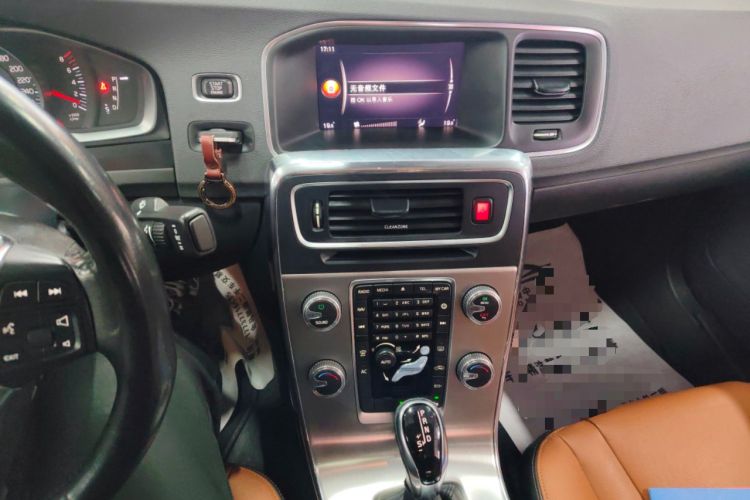 Used Volvo S60 2019 S60L Facelift T5 Intelligent Advanced Edition Audio And AC Panel