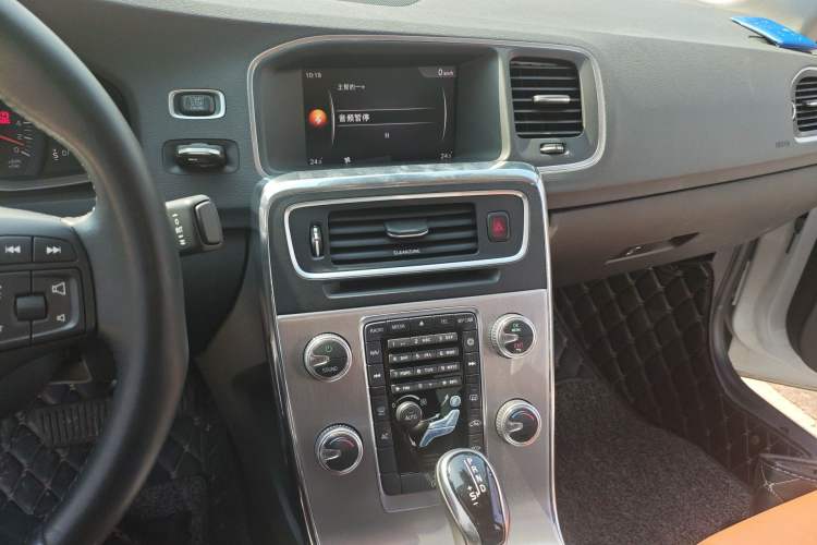 Used Volvo S60 2019 S60L T3 Intelligent Upgrade Edition Audio And AC Panel