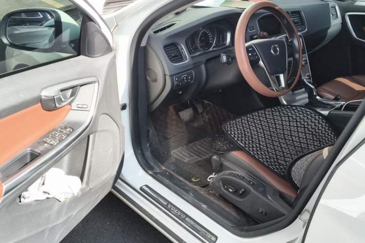 Used Volvo S60 2019 S60L Facelift T5 Intelligent Advanced Edition Driver Seat