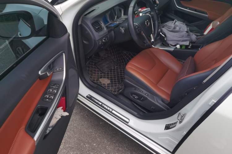 Used Volvo S60 2019 S60L T5 Smart Range Edition Driver Seat