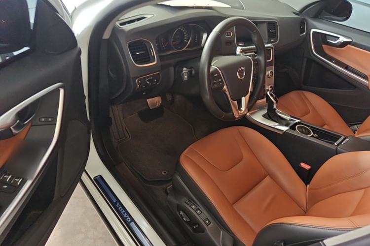 Used Volvo S60 2019 S60L Facelift T5 Intelligent Advanced Edition Driver Seat