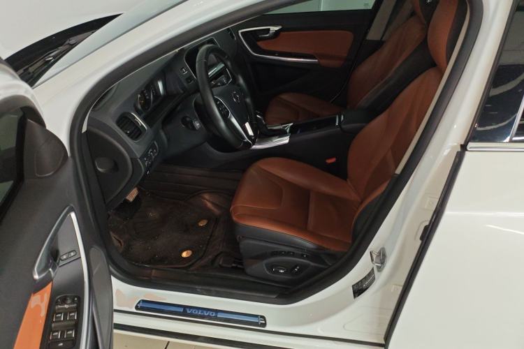 Used Volvo S60 2019 S60L Facelift T5 Intelligent Advanced Edition Driver Seat