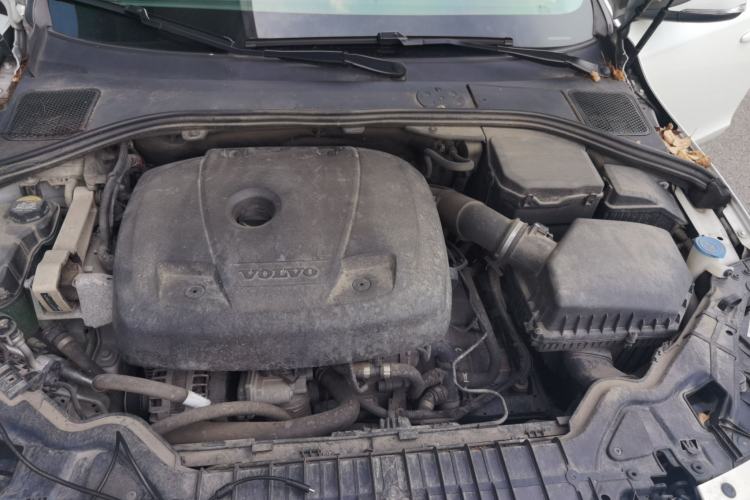 Used Volvo S60 2019 S60L T5 Smart Range Edition Engine Bay