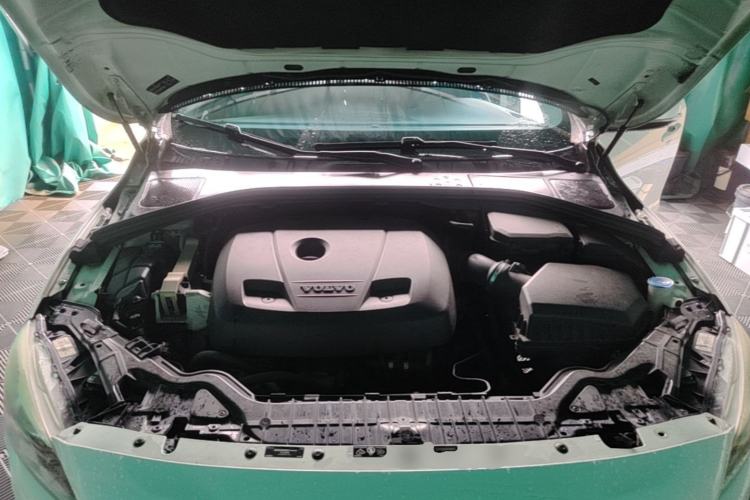 Used Volvo S60 2019 S60L T3 Intelligent Upgrade Edition Engine Bay