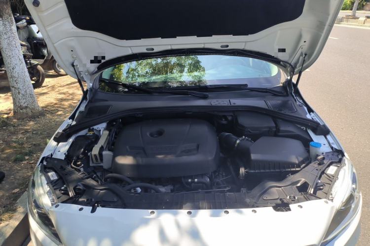 Used Volvo S60 2019 S60L Facelift T5 Intelligent Advanced Edition Engine Bay