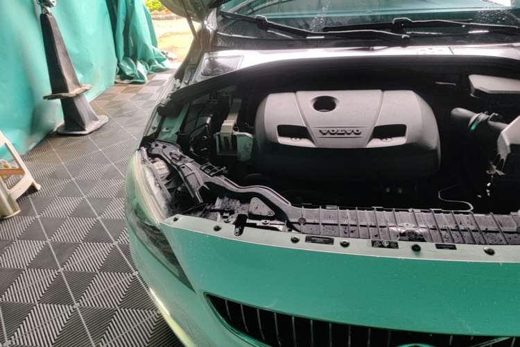 Used Volvo S60 2019 S60L T3 Intelligent Upgrade Edition Engine Bay Right