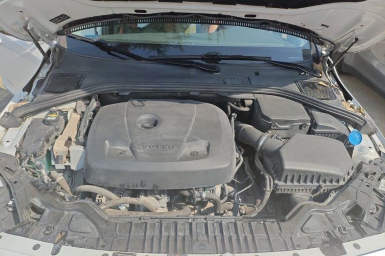 Used Volvo S60 2019 S60L T3 Intelligent Upgrade Edition Engine Bay