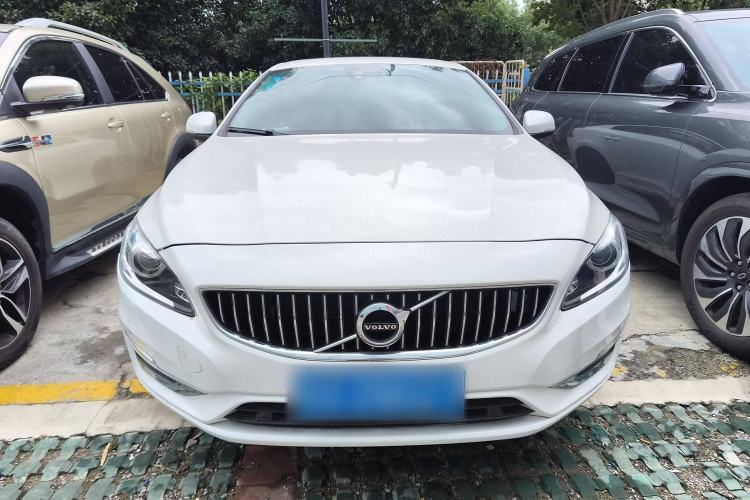 Used Volvo S60 2019 S60L Facelift T5 Intelligent Advanced Edition Exterior 1