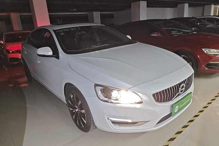 Used Volvo S60 2019 S60L T3 Intelligent Upgrade Edition Exterior 1