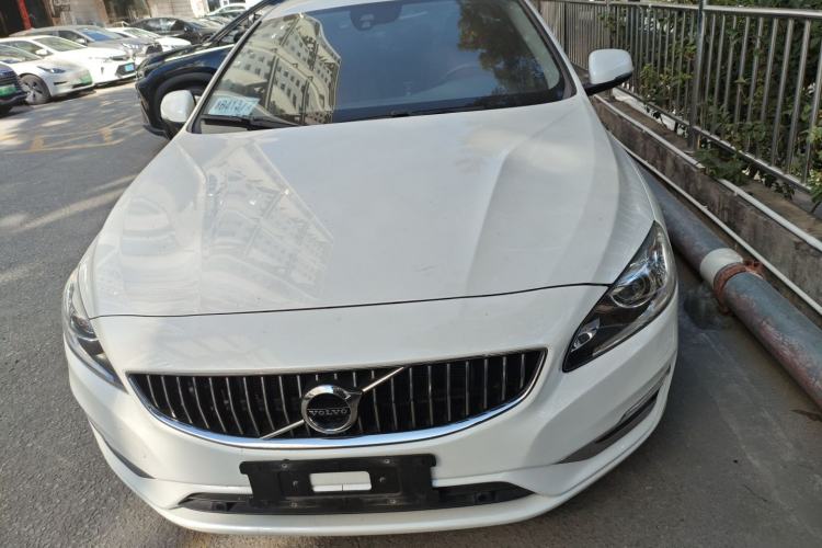 Used Volvo S60 2019 S60L Facelift T5 Intelligent Advanced Edition Exterior 1