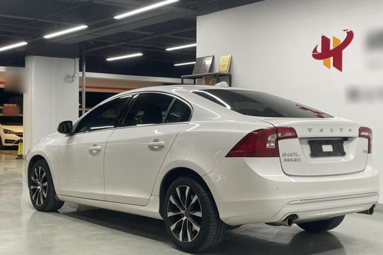 Used Volvo S60 2019 S60L Facelift T5 Intelligent Advanced Edition Exterior 1