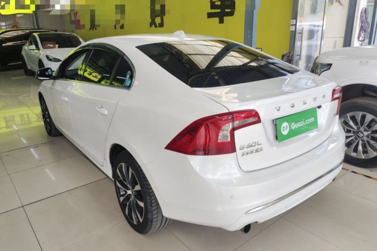 Used Volvo S60 2019 S60L Facelift T5 Intelligent Advanced Edition Exterior 2