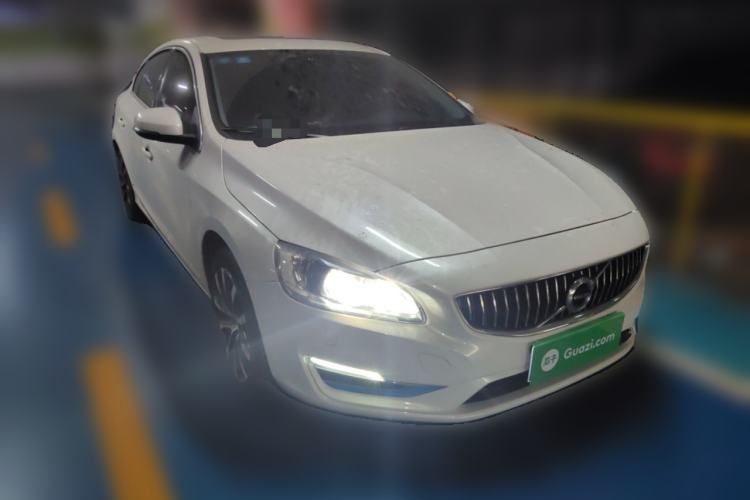 Used Volvo S60 2019 S60L Facelift T5 Intelligent Advanced Edition Exterior 2