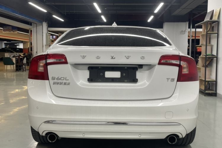 Used Volvo S60 2019 S60L Facelift T5 Intelligent Advanced Edition Exterior 2