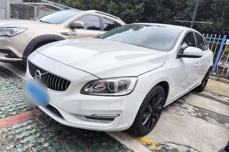 Used Volvo S60 2019 S60L Facelift T5 Intelligent Advanced Edition Exterior 3