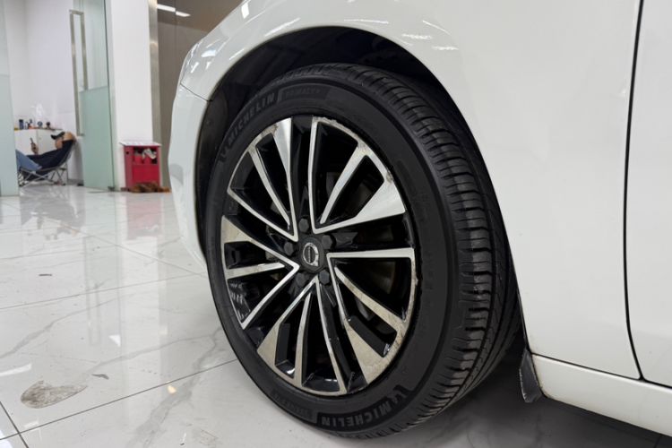 Used Volvo S60 2019 S60L T5 Smart Range Edition Exterior 3