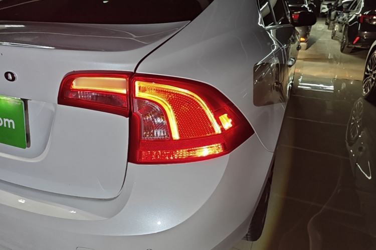 Used Volvo S60 2019 S60L T3 Intelligent Upgrade Edition Exterior 3