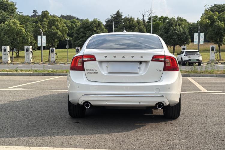 Used Volvo S60 2019 S60L Facelift T5 Intelligent Advanced Edition Exterior 4