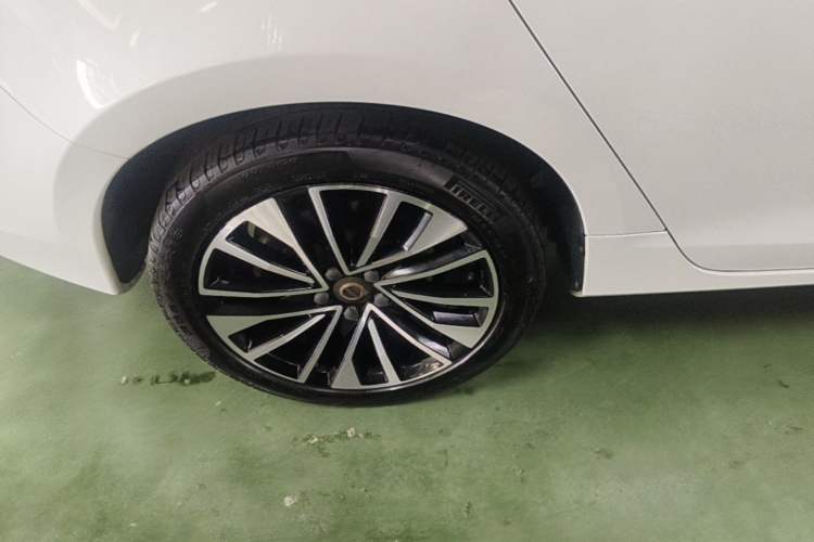 Used Volvo S60 2019 S60L T5 Smart Range Edition Exterior 5