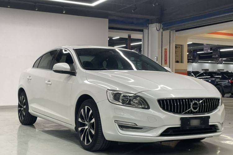 Used Volvo S60 2019 S60L Facelift T5 Intelligent Advanced Edition Exterior 5