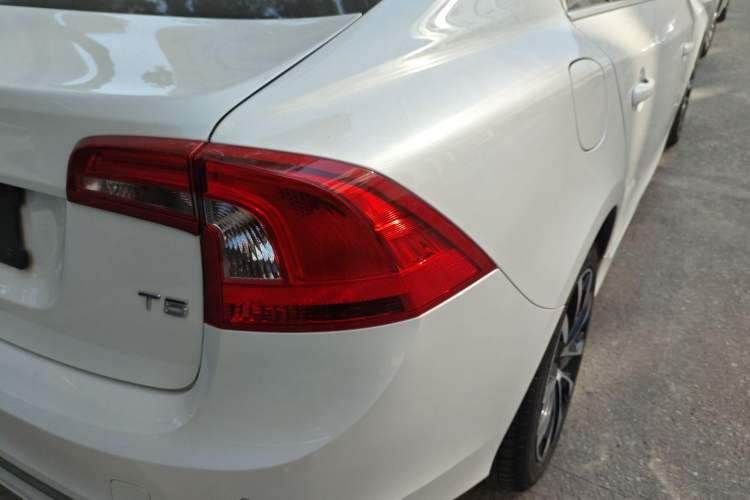 Used Volvo S60 2019 S60L Facelift T5 Intelligent Advanced Edition Exterior 6