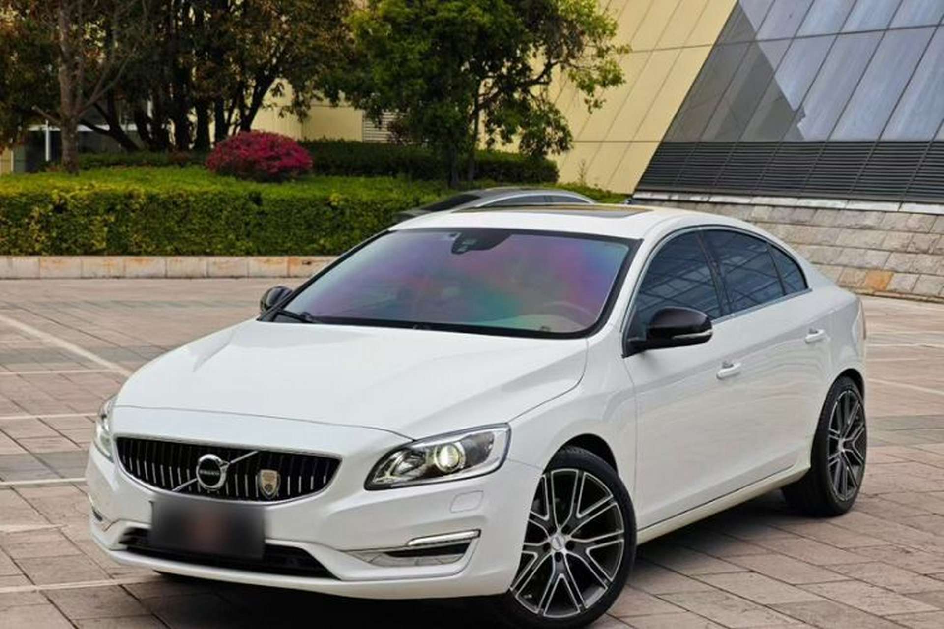 Used Volvo S60 2019 S60L Facelift T5 Intelligent Advanced Edition Exterior 8