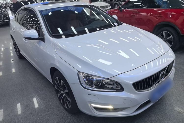 Used Volvo S60 2019 S60L Facelift T5 Intelligent Advanced Edition Front Right 45 Deg