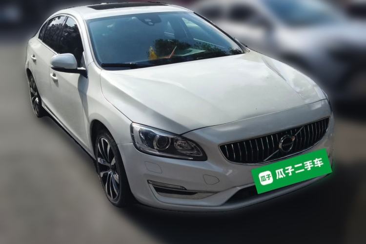 Used Volvo S60 2019 S60L Facelift T5 Intelligent Advanced Edition Front Right 45 Deg