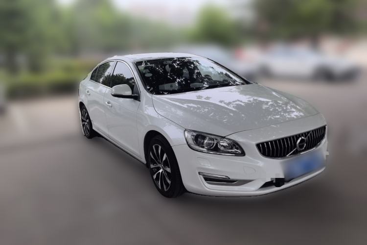 Used Volvo S60 2019 S60L T3 Intelligent Upgrade Edition Front Right 45 Deg