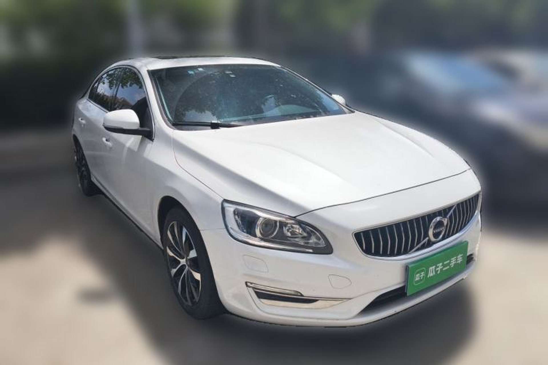 Used Volvo S60 2019 S60L T3 Intelligent Upgrade Edition Front Right 45 Deg