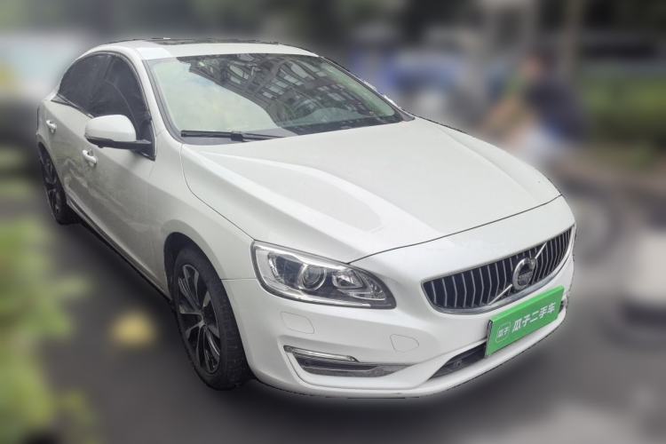 Used Volvo S60 2019 S60L Facelift T5 Intelligent Advanced Edition Front Right 45 Deg