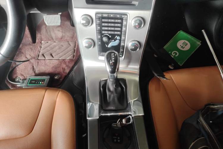 Used Volvo S60 2019 S60L Facelift T5 Intelligent Advanced Edition Gear Lever
