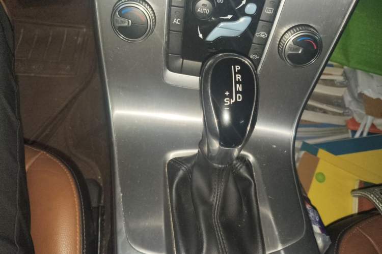 Used Volvo S60 2019 S60L Facelift T5 Intelligent Advanced Edition Gear Lever