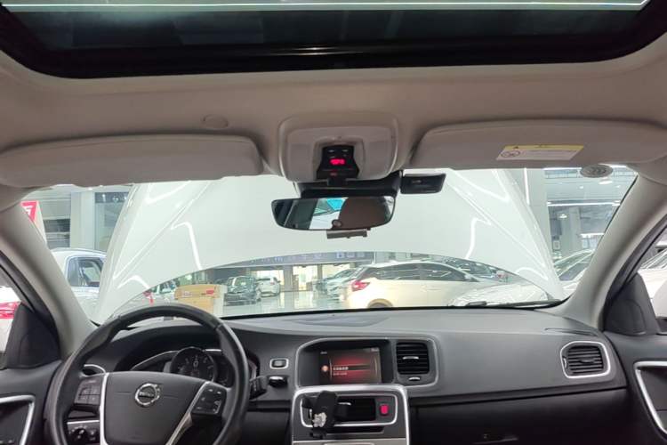Used Volvo S60 2019 S60L T5 Smart Range Edition Headliner