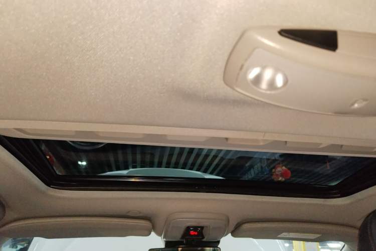 Used Volvo S60 2019 S60L T5 Smart Range Edition Headliner